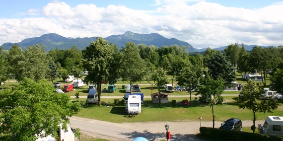 Kategorie C vom Bürogebäude, © Chiemsee Camping