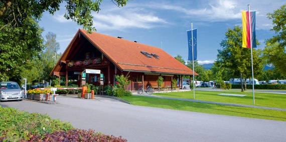 Bürogebäude, © Chiemsee Camping