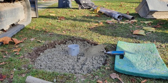 Neue Fahnenmasten, © Chiemsee Camping Rödlgries